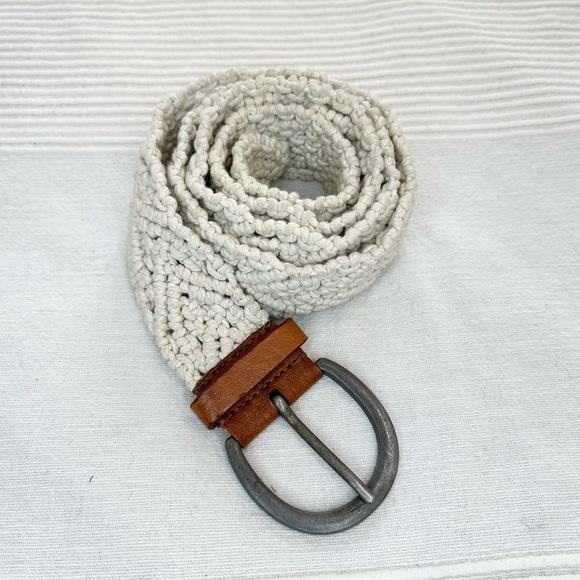 American Eagle Crochet Belt - Picture 2 of 7